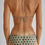model- Model is 1.69 m and wears size S