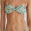 model- Model is 1.69 m and wears size S