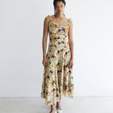 model- Model is 1.74 m and wears size S