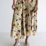 model- Model is 1.74 m and wears size S
