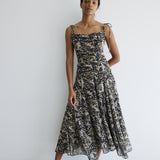 model- Model is 1.74 m and wears size S