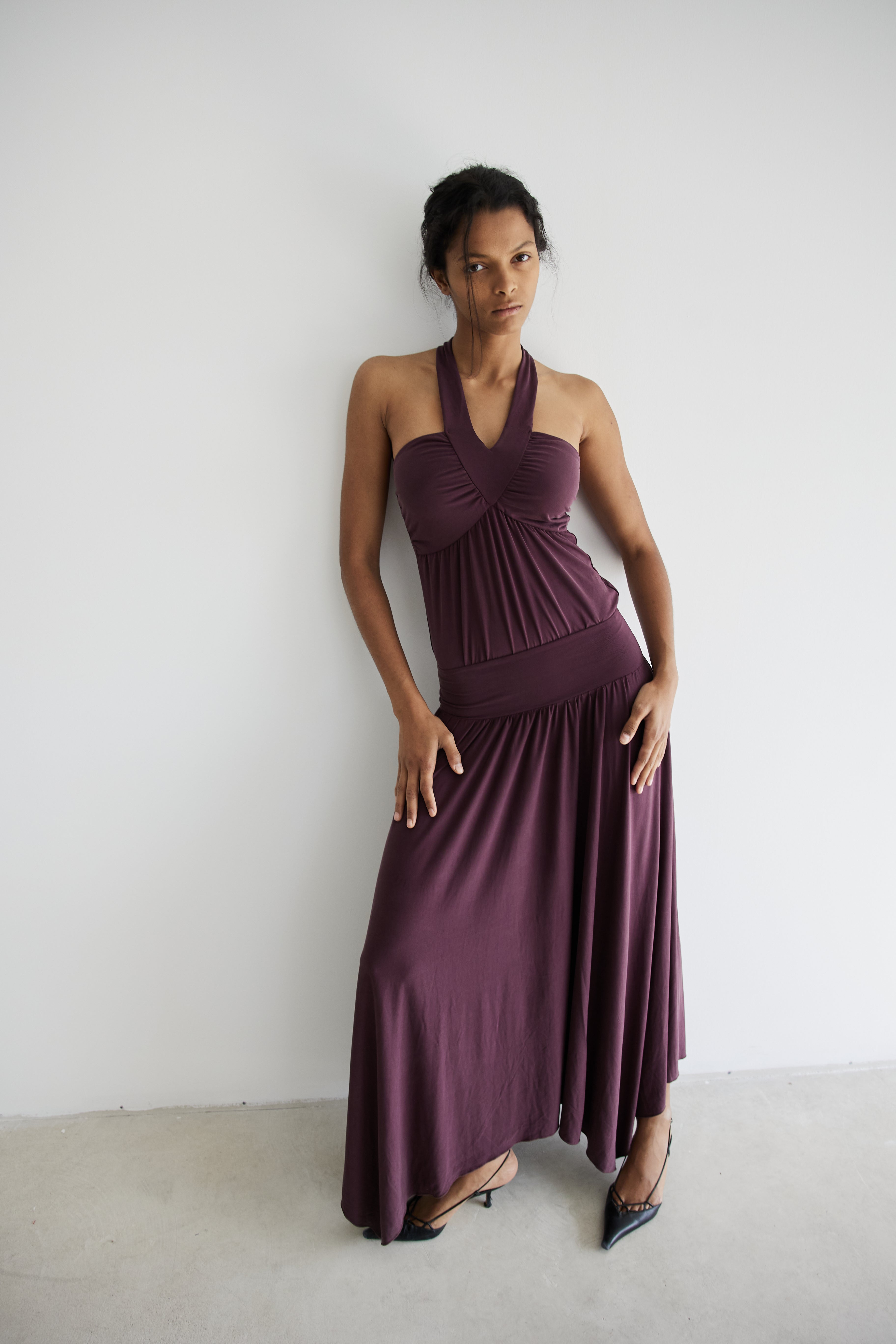 model- Model is 1.74 m and wears size S