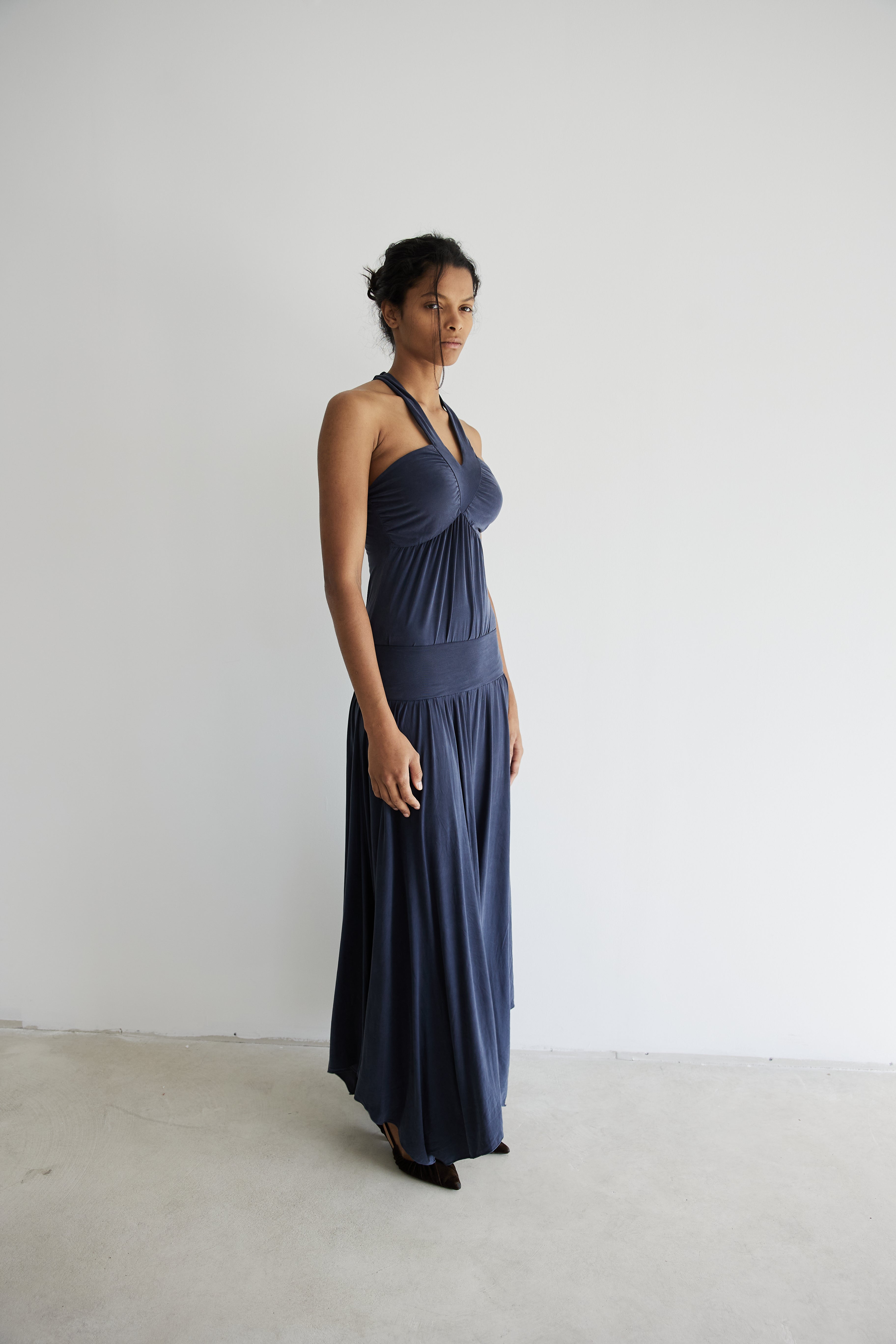 model- Model is 1.74 m and wears size S