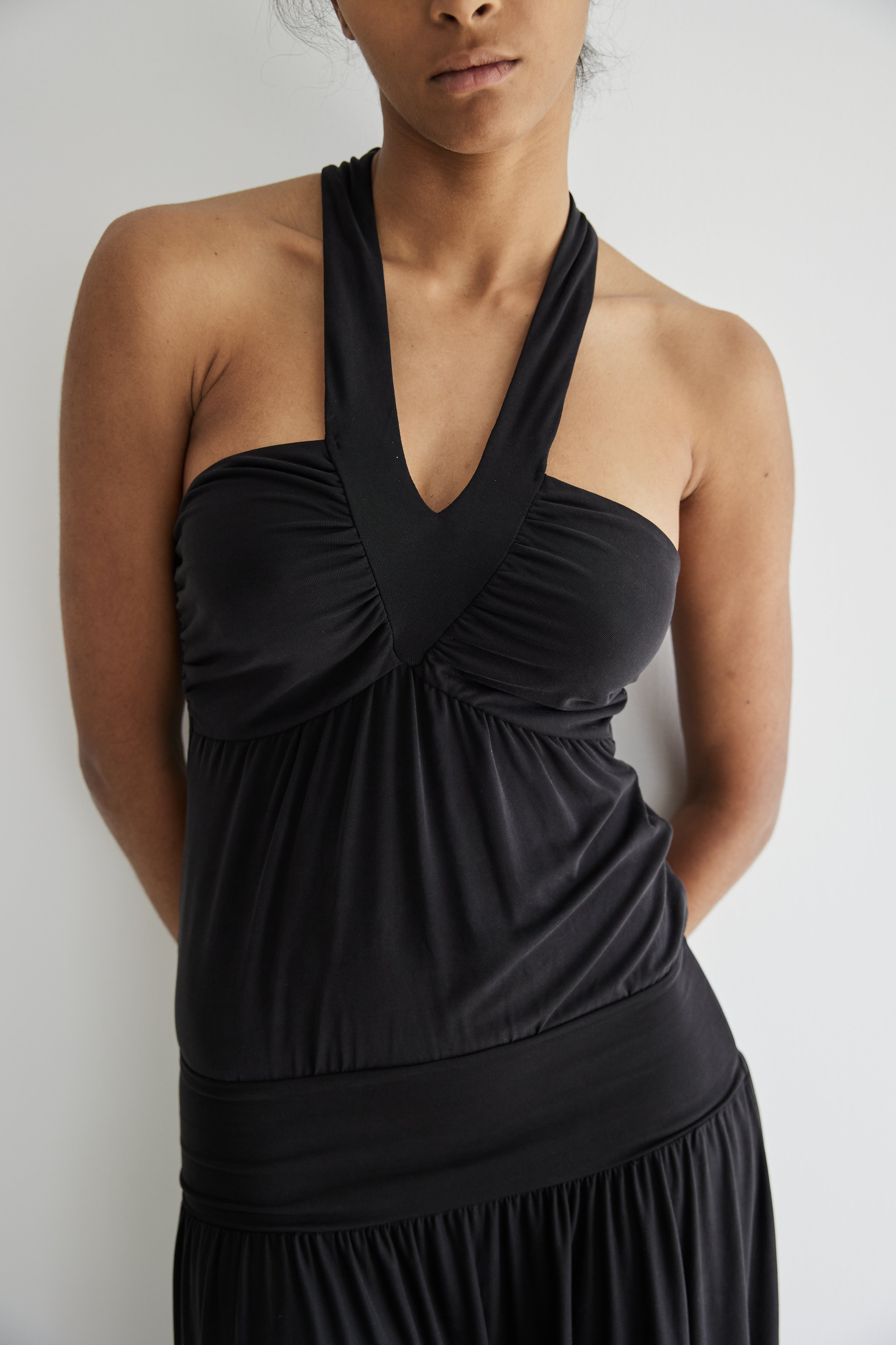 model- Model is 1.74 m and wears size S