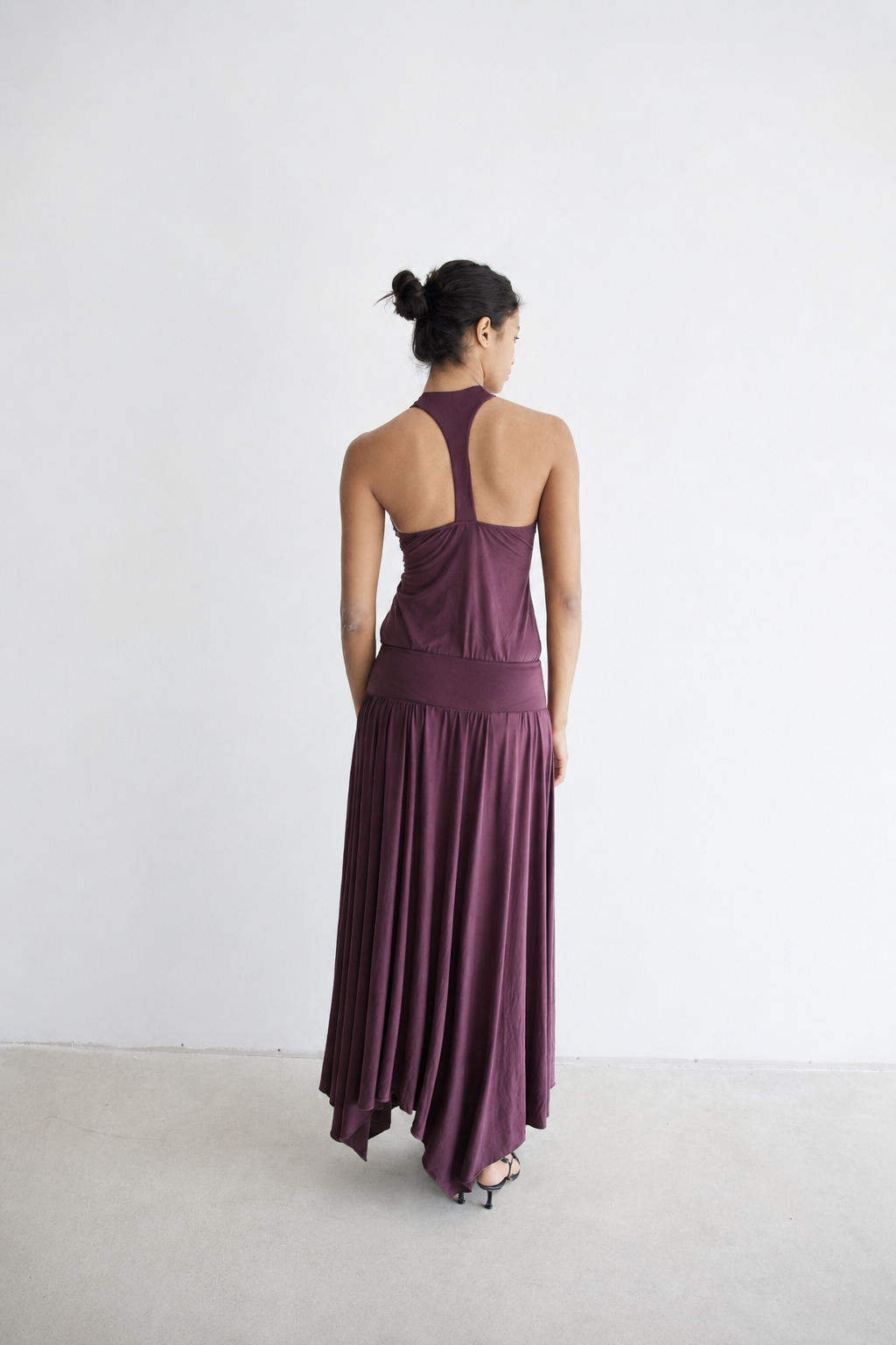 model- Model is 1.74 m and wears size S