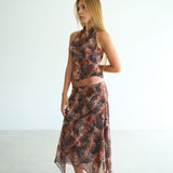 model- Model is 1.72 m and wears size S