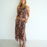model- Model is 1.72 m and wears size S