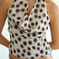 model- Model is 1.72 m and wears size S