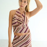 model- Model is 1.72 m and wears size S