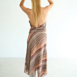 model- Model is 1.72 m and wears size S