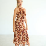 model- Model is 1.72 m and wears size S