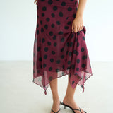 model- Model is 1.72 m and wears size S