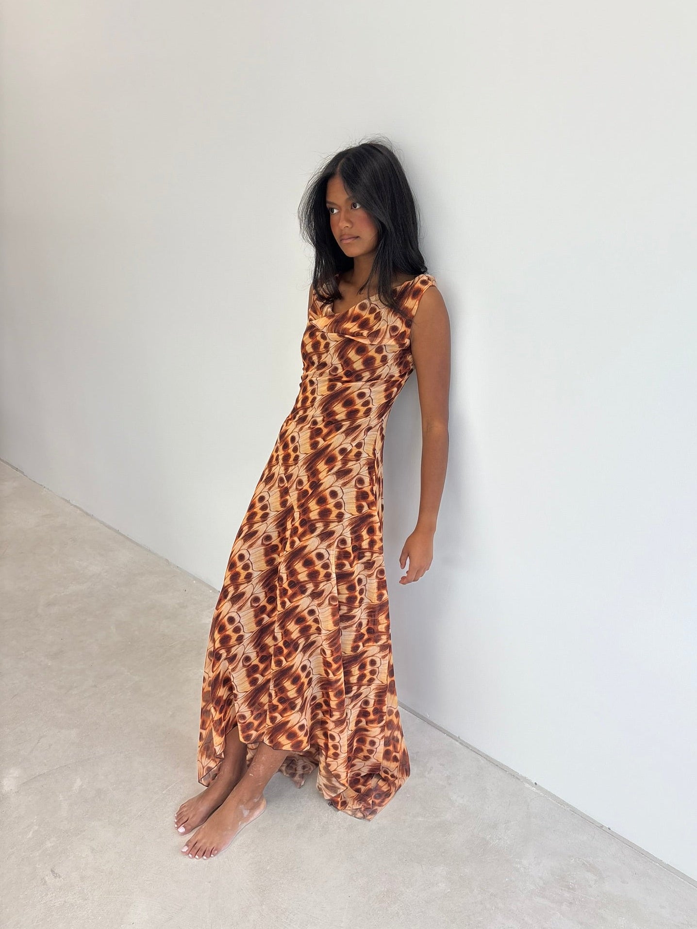 model- Model is wearing a size S and is 170cm Tall 