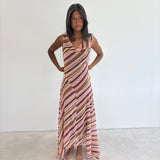 model- Model is wearing a size S and is 170cm Tall 