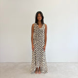 model- Model is wearing a size S and is 170cm Tall 