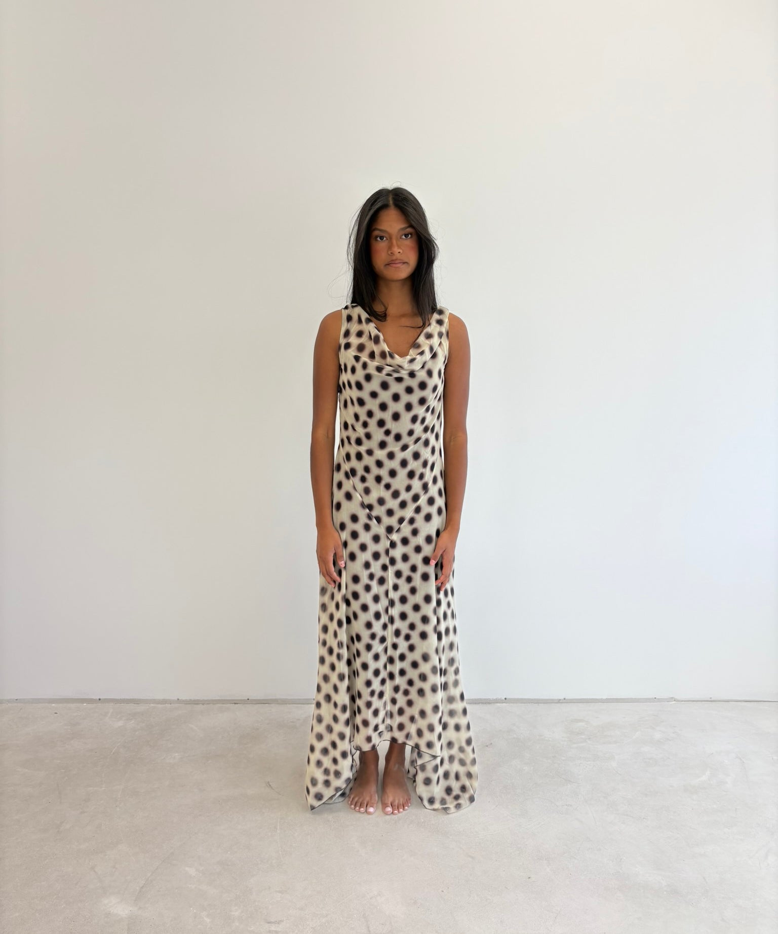 model- Model is wearing a size S and is 170cm Tall 