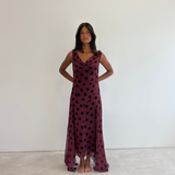 model- Model is wearing a size S and is 170cm Tall 