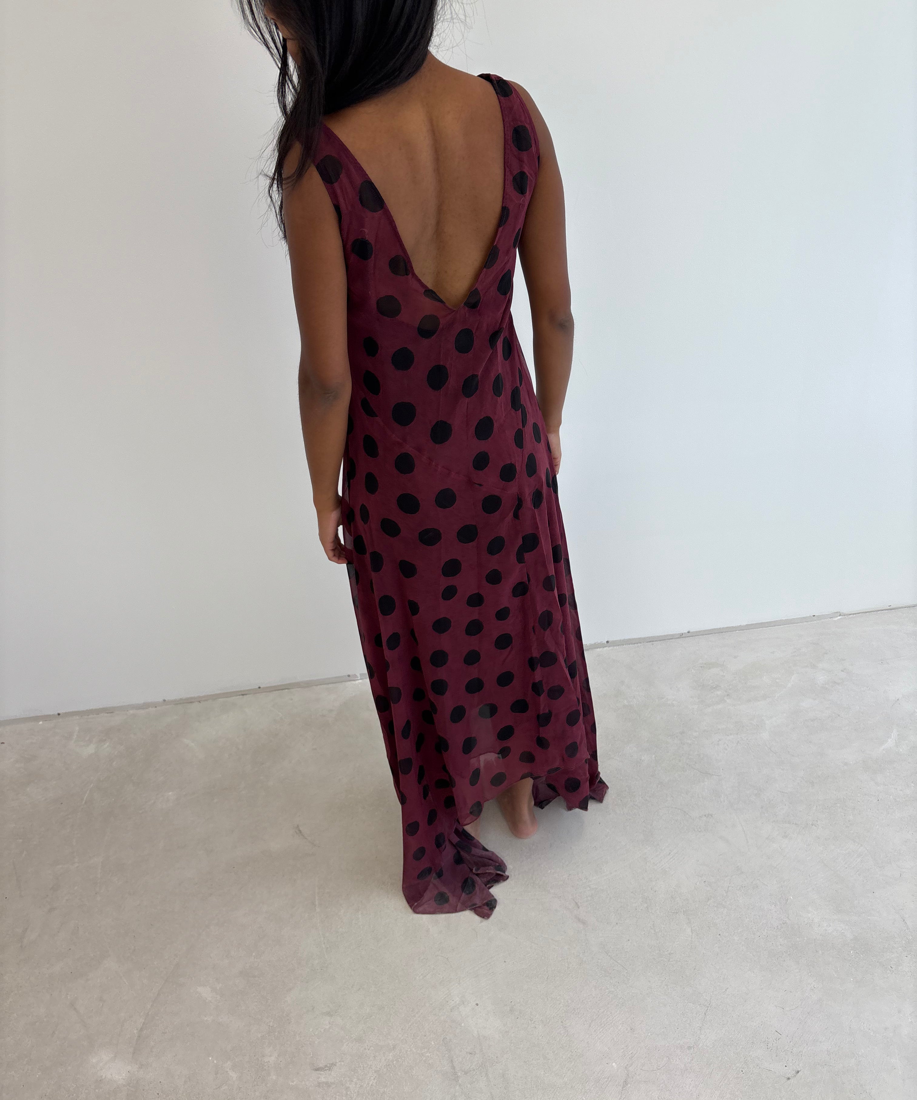 model- Model is wearing a size S and is 170cm Tall 