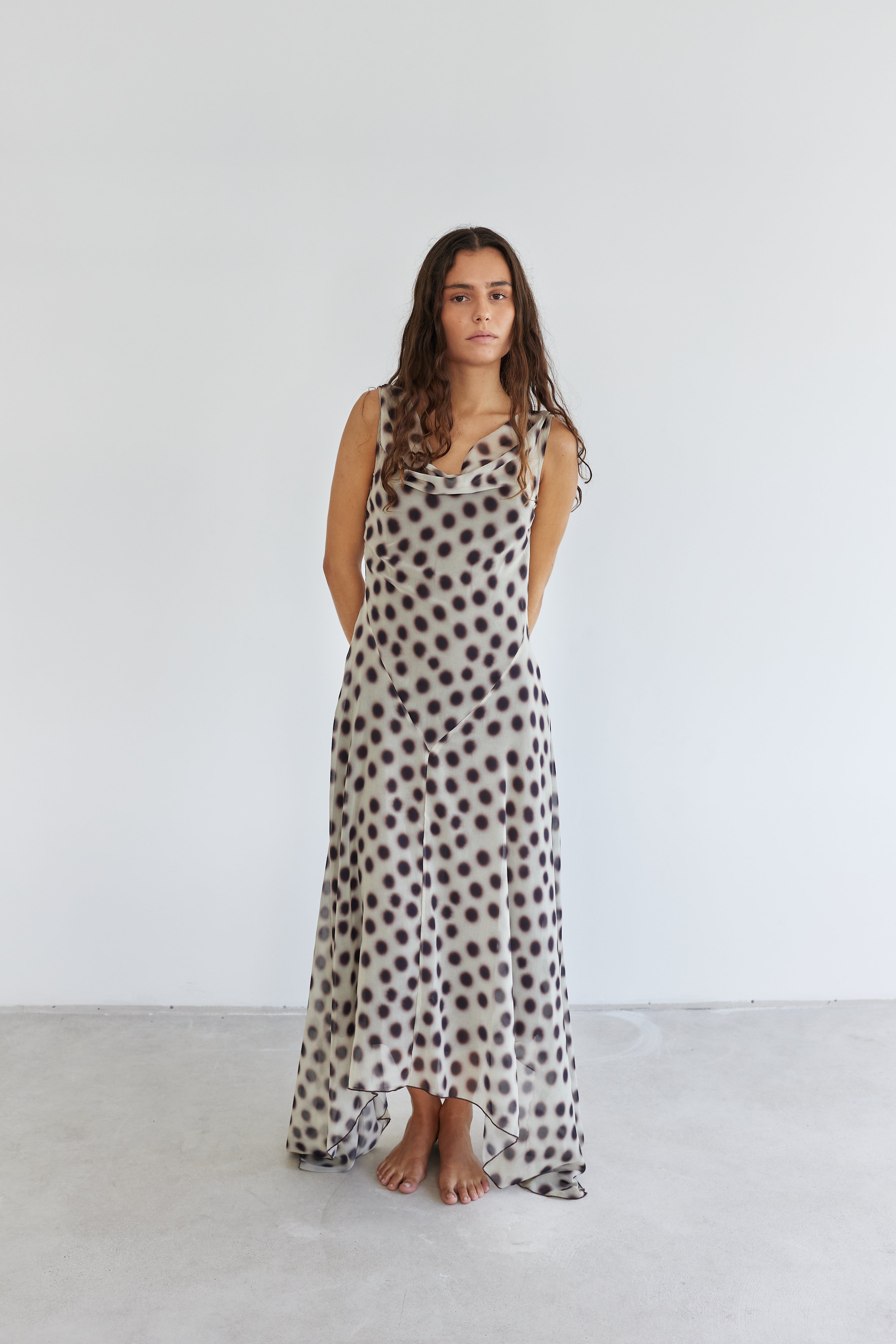 model- Model is wearing a size S and is 170cm Tall 