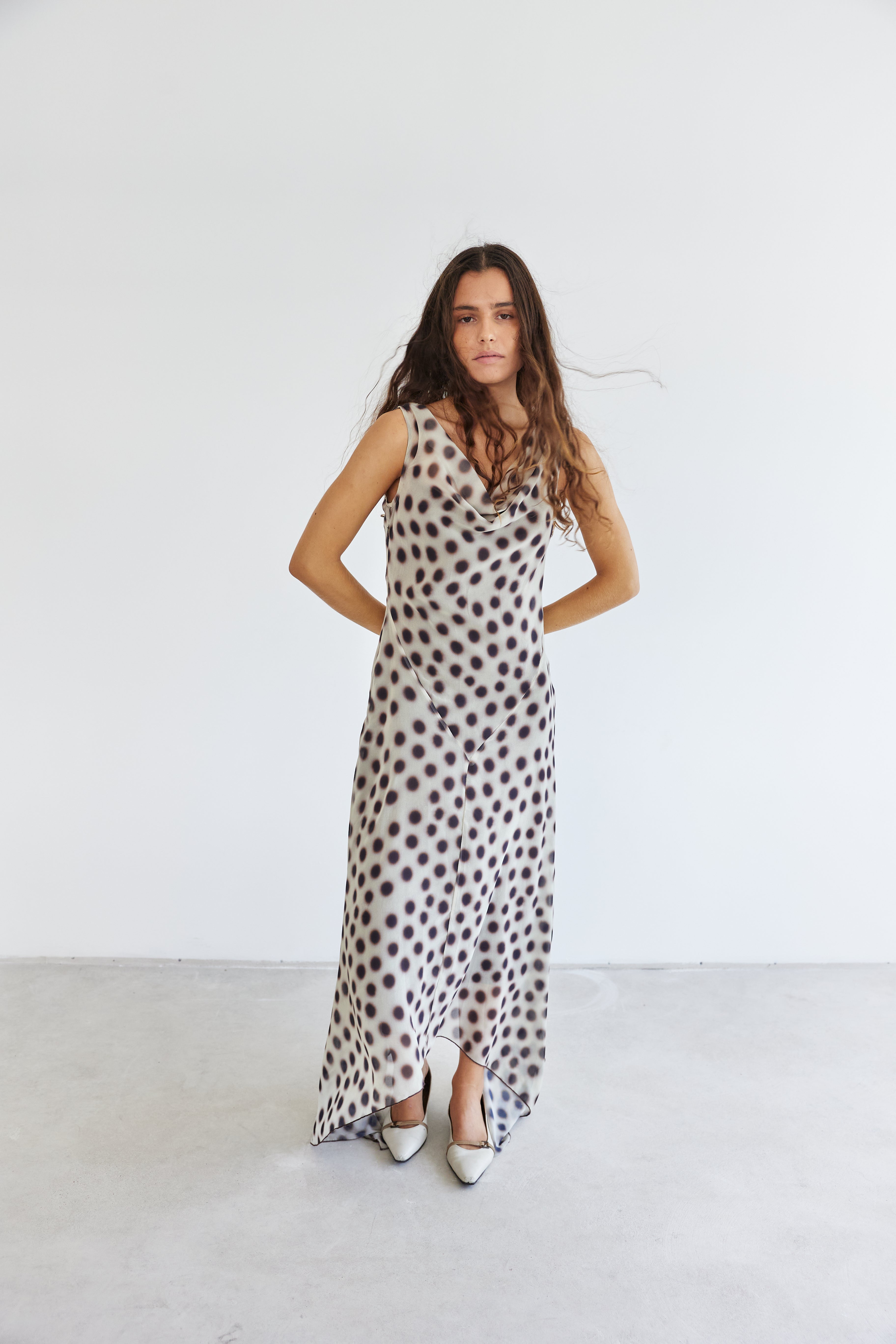 model- Model is wearing a size S and is 170cm Tall 