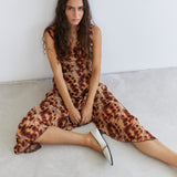 model- Model is wearing a size S and is 170cm Tall 