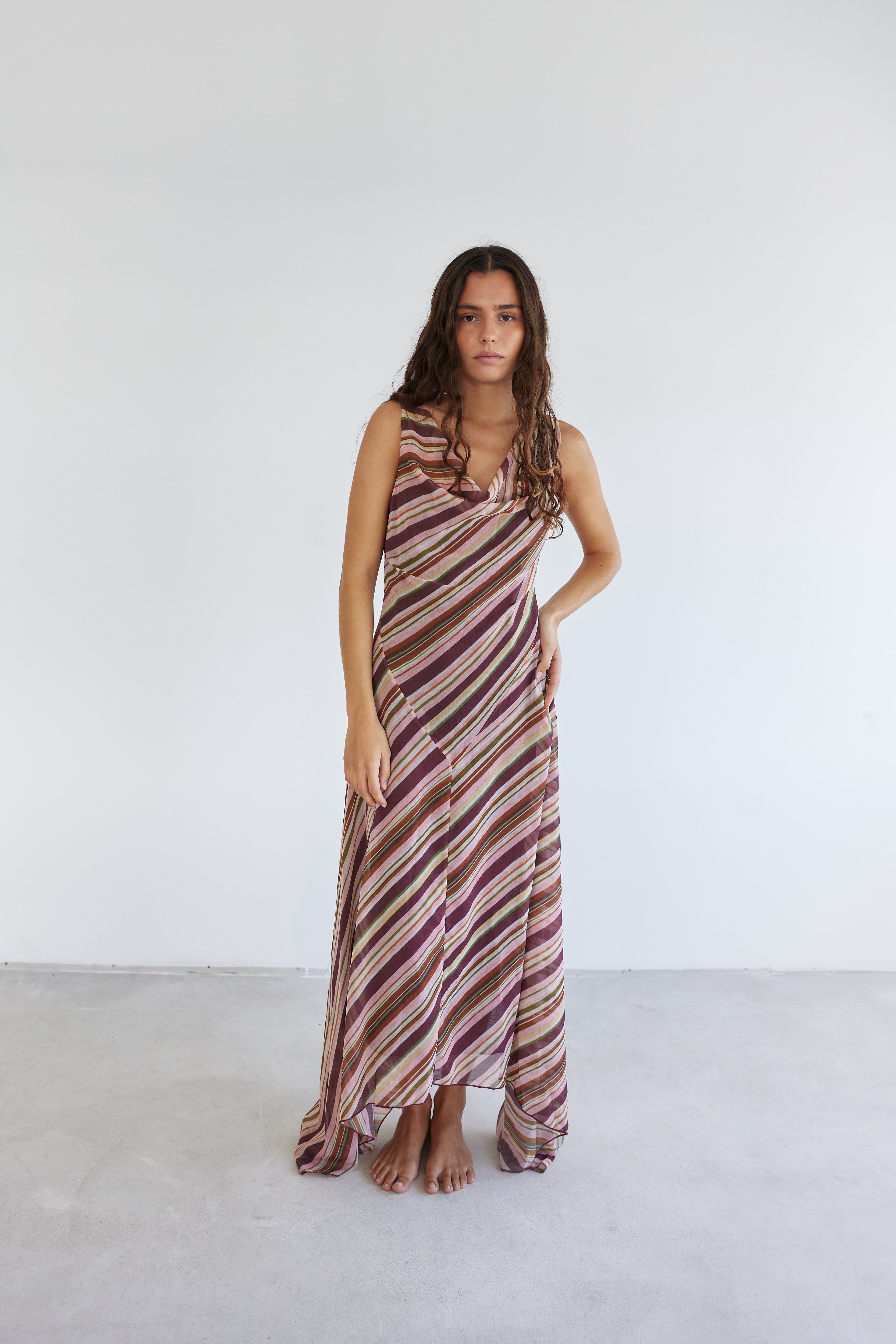 model- Model is wearing a size S and is 170cm Tall 