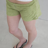 model- Model is 1.64 m (5'4") and wears size S